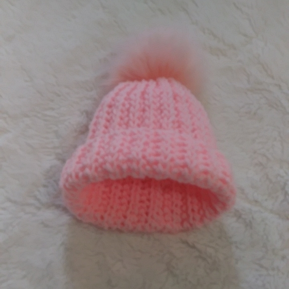 Crochet baby hat. - Picture 2 of 3